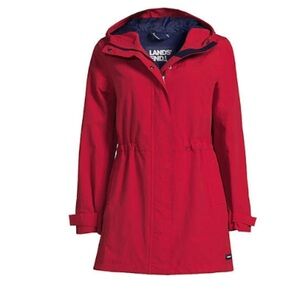 Women's Petite Squall Hooded Waterproof Raincoat